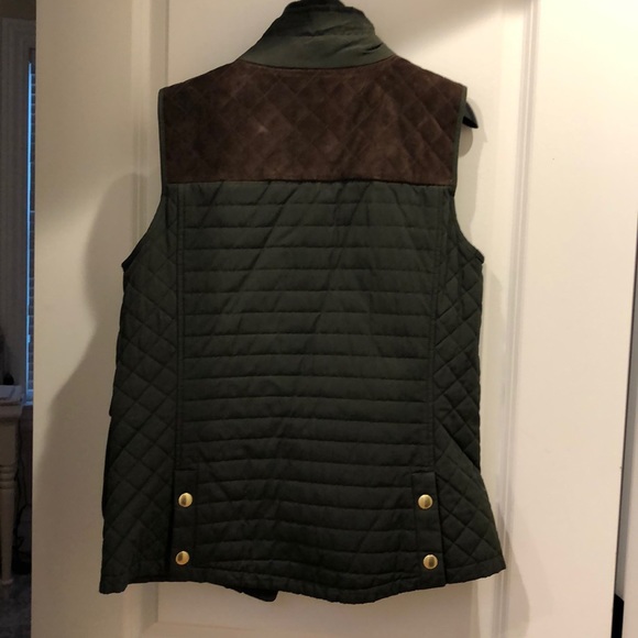 Vineyard vines quilted hunting vest - Picture 5 of 8